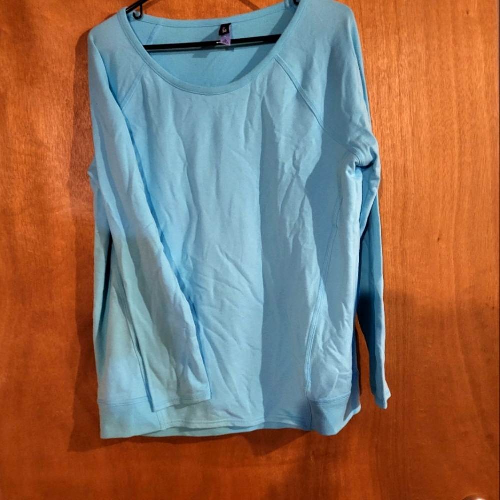 Women's crewneck sweatshirt, Large, Light blue, NWOT